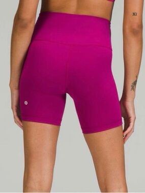 Lululemon Wunder Train HR Short 6" Magenta Purple, Size 6